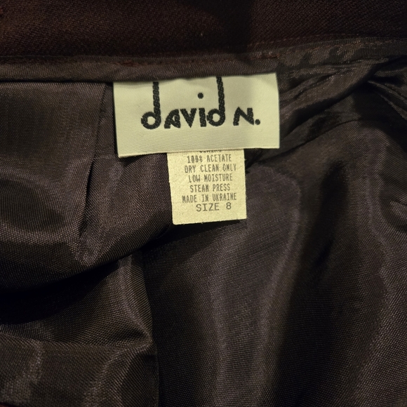 David N Woman's Suit, Jacket/Blazer, Skirt, Size 8 - Picture 13 of 13